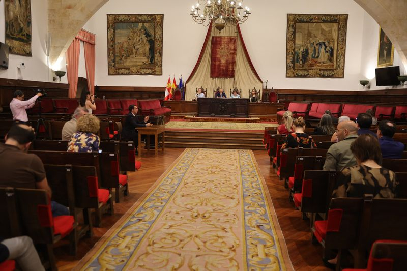 Margaret Mary Murnane, Antonio Colinas y Shinya Yamanaka, nuevos doctores honoris causa de la Universidad de Salamanca