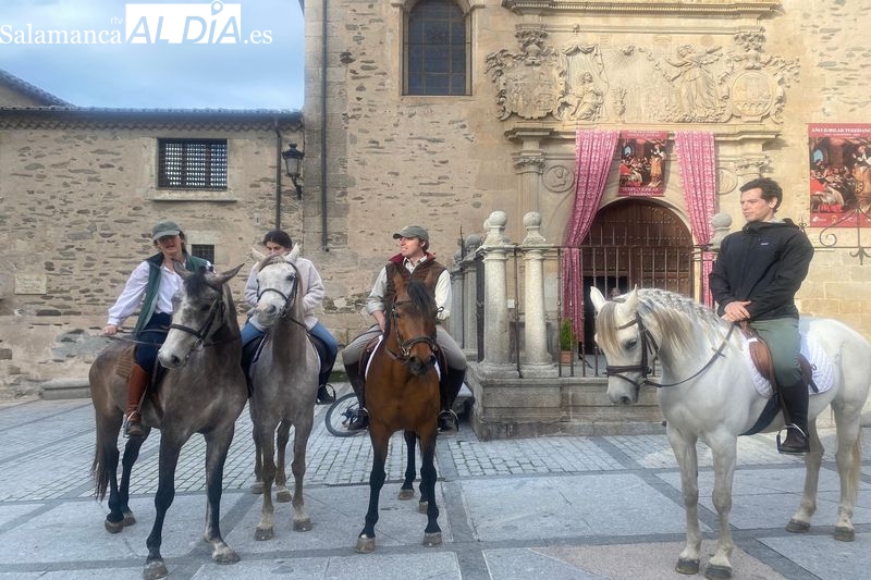 La ruta De la Cuna al Sepulcro, también a caballo