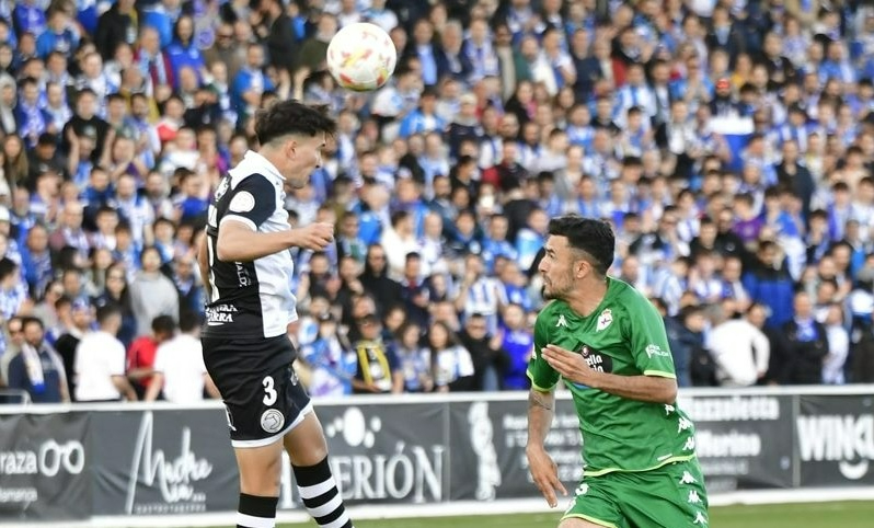 Jon Rojo: Lo más difícil ya lo hemos hecho y empiezas a mirar a otras cosas, que es lo que nos merecemos en Unionistas