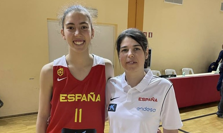 Raquel Romo y Paula Oliva, del Perfumerías Avenida, logran dos victorias con España ante Italia 