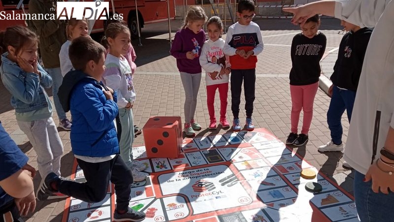 Los escolares de Lumbrales descubren la autoprotección jugando e interactuando