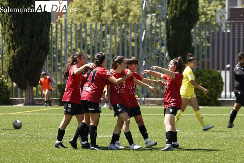 El Salamanca FF firma las tablas con el Sportextremadura y se despide del Vicente del Bosque (2-2)