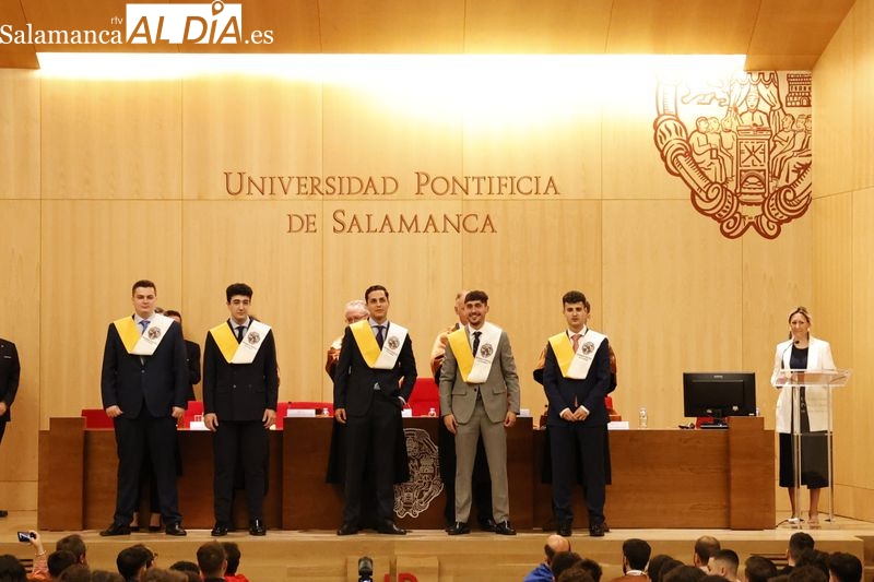 Nuevos graduados en Ingeniería Informática y Administración y Dirección de Empresas Tecnológicas