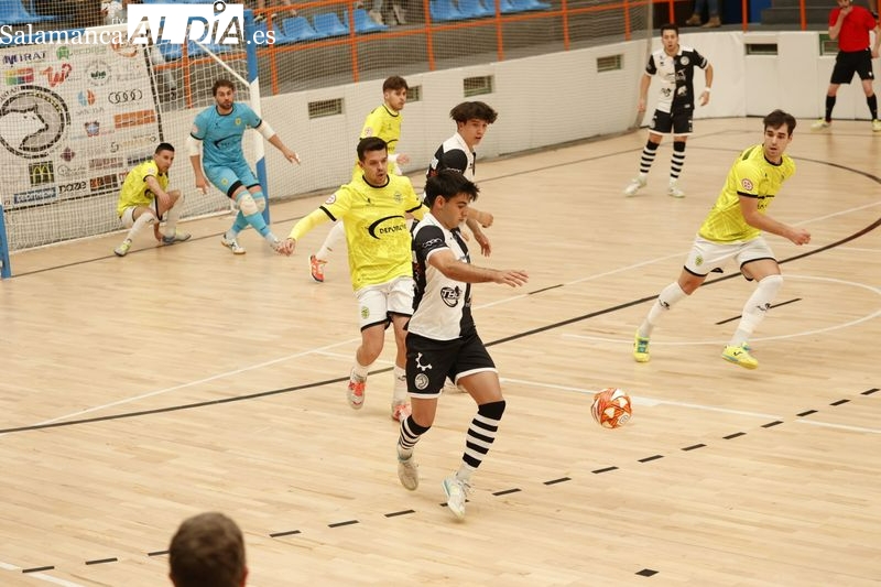 Unionistas FS gana al Guardo y empieza el playoff de ascenso a Segunda con paso firme (4-2)