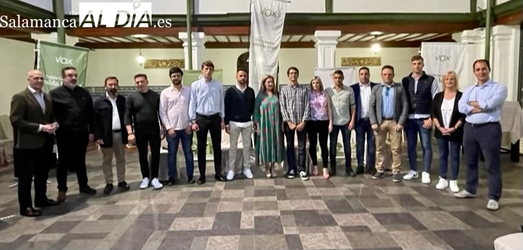 Vox llega a Peñaranda apostando por el contacto con los peñarandinos y favoreciendo el empleo vecinal