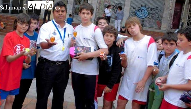 El campeón mexicano de peonza mostrará sus habilidades en Salamanca