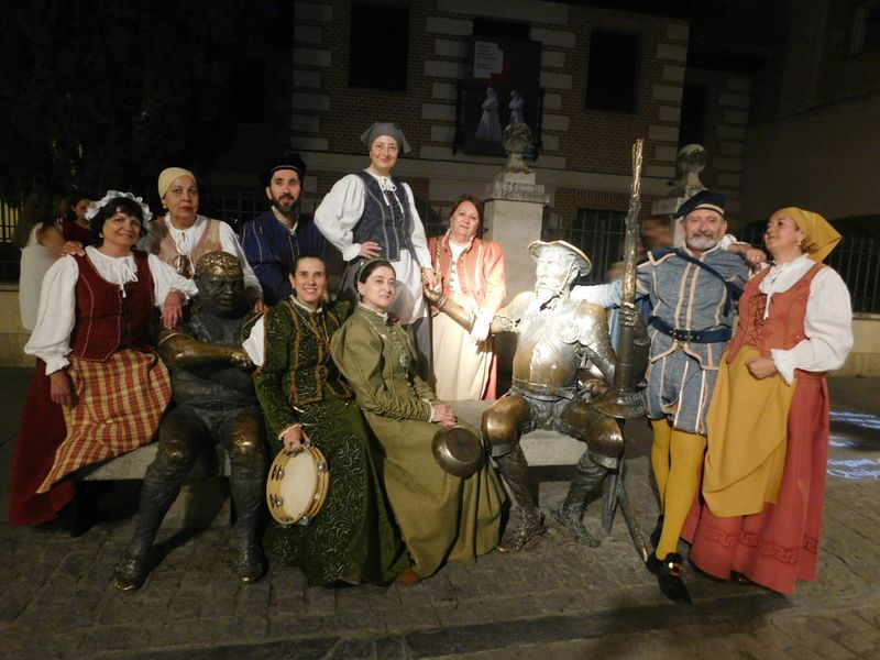 Buscando a Nebrija hermana Alcalá de Henares y Salamanca