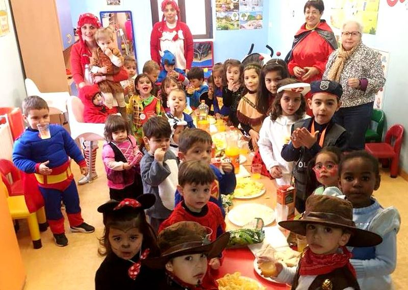 La gratuidad de la educación se ampliará a los alumnos de 0 a 1 años en el curso 2024-2025