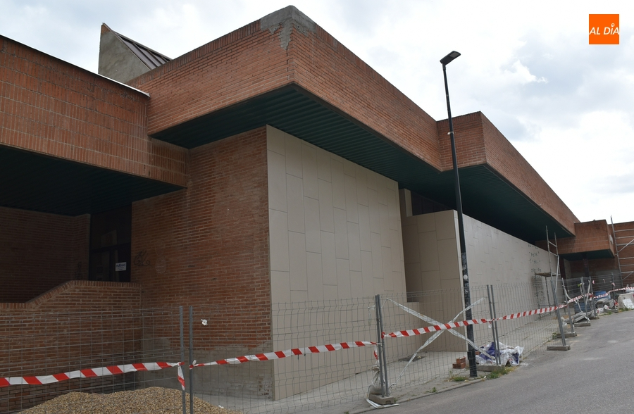 En marcha el revestimiento exterior de la Estación de Autobuses