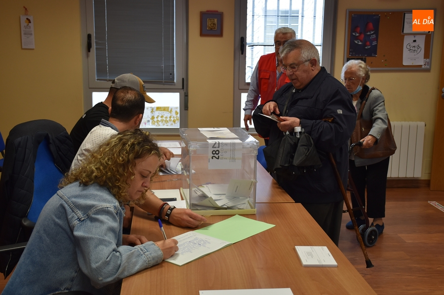 Mínimo histórico de votantes también a las 18.00 horas con bajada añadida a nivel porcentual
