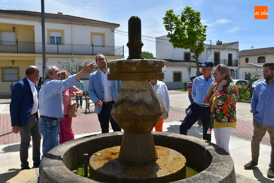 Y aprovechando que estáis aquí, arreglad la fuente