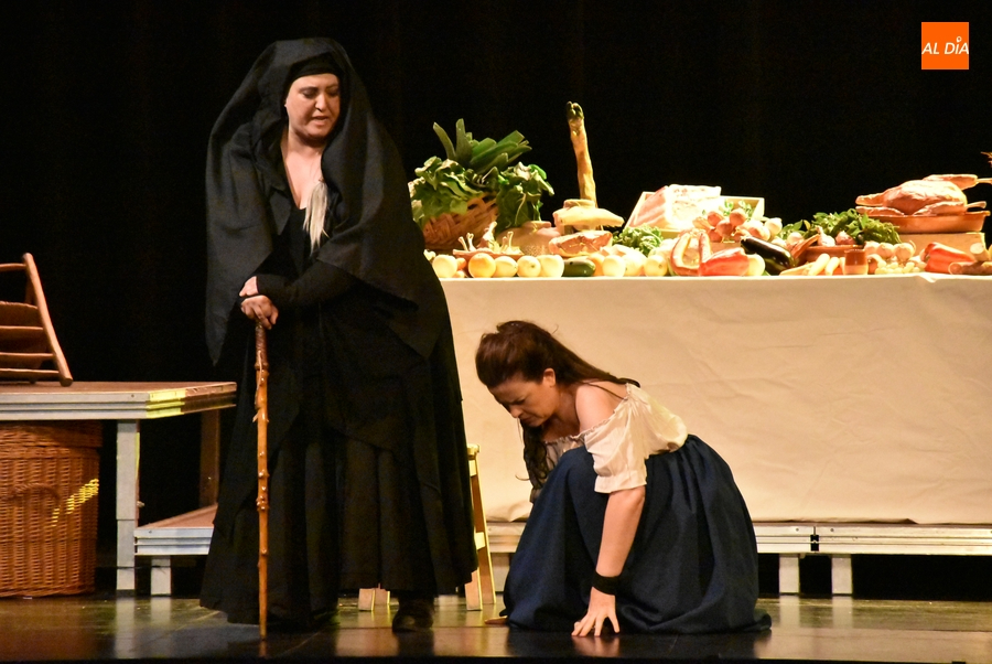 La Celestina se hace presente en Miróbriga con un festín gastronómico