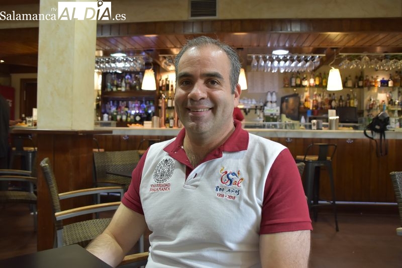 Miguel Sahagún, un amante de Salamanca que cada año viene con sus alumnos de EE.UU.