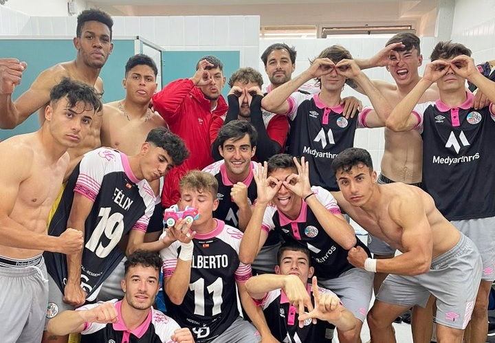 El filial del Salamanca UDS le gana el derbi al Ciudad Rodrigo y da un paso importante hacia la salvación (0-1)