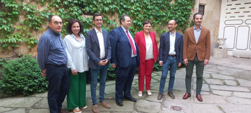 PSOE y Cámara de Comercio valoran positivamente las políticas de Pedro Sánchez que han traído desarrollo y creación de empleo en la provincia