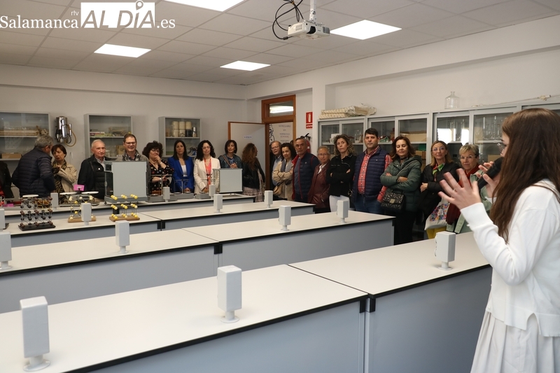 Emotivo 50º Aniversario del IES Ramos del Manzano en Vitigudino 