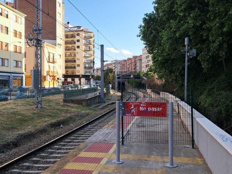 Reclaman una solución definitiva para el apeadero de La Alamedilla