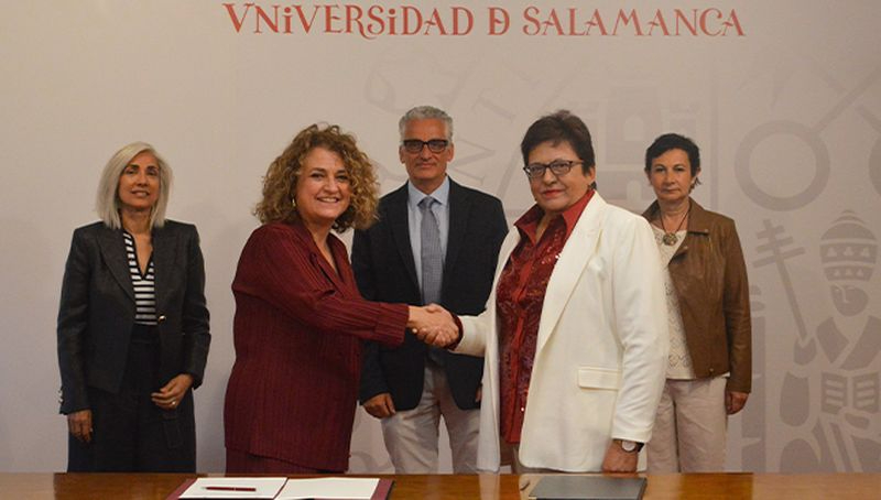 La Universidad de Salamanca firma un convenio de colaboración con la Asociación de Afectadas por Cáncer de Ovario y Ginecológico