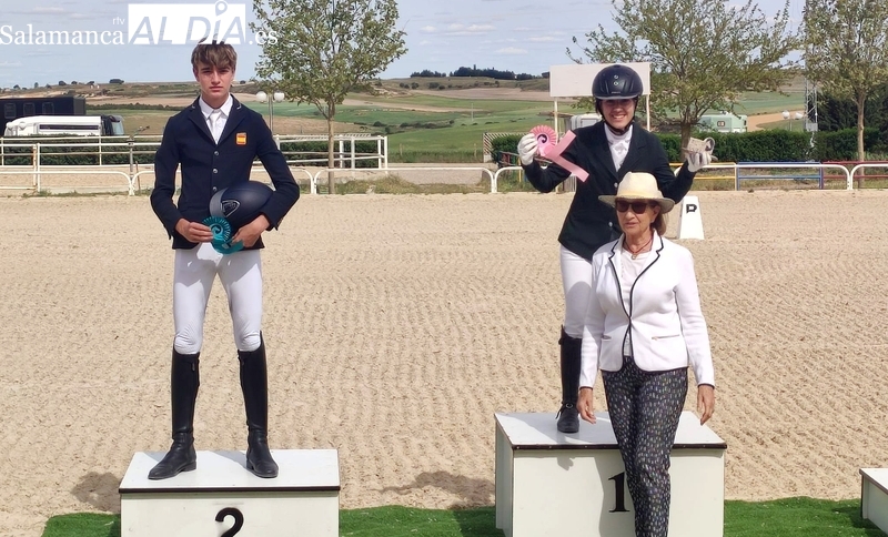 La joven amazona Isabel Muñoz Carreño, campeona de doma clásica en la categoría juvenil