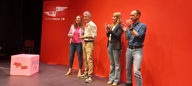 Virginia Barcones y Fernando Grande-Marlaska visitan Ledesma con la tranquilidad de llegar con los deberes hechos