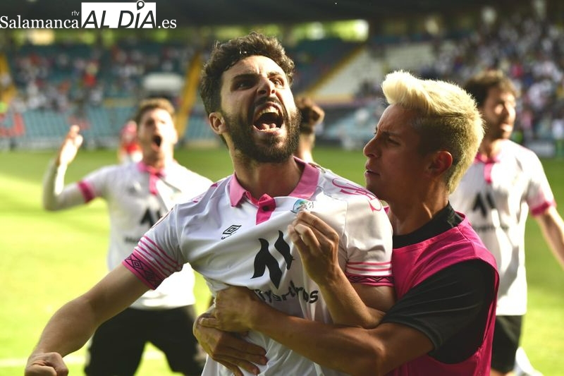 ¡Milagro en el Helmántico!: el Salamanca UDS remonta al Ávila y pasa a la siguiente ronda del playoff en la prórroga (2-0)