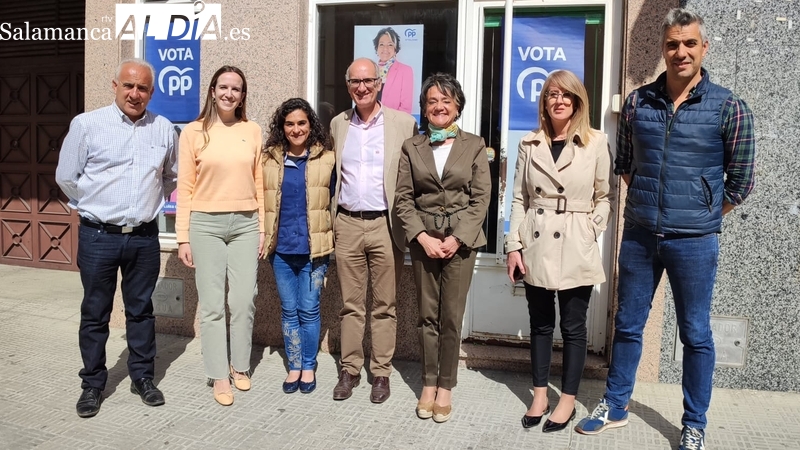 Javier Iglesias pide concentrar el voto en el PP para que Luisa de Paz gobierne con las manos libres 
