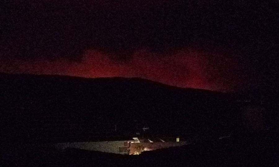 Impactantes vistas desde la comarca mirobrigense del incendio en el norte de Cáceres