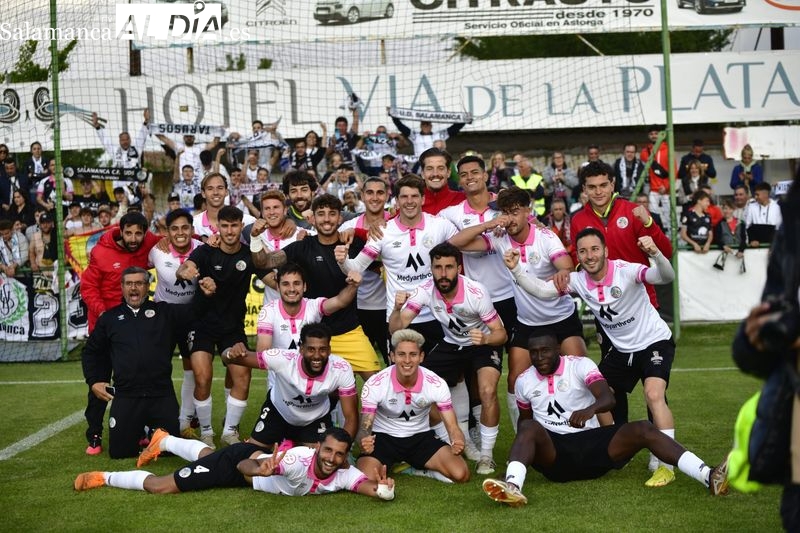 El Salamanca UDS mete miedo en Astorga y llega como un miura a la última ronda del playoff de ascenso (0-1)