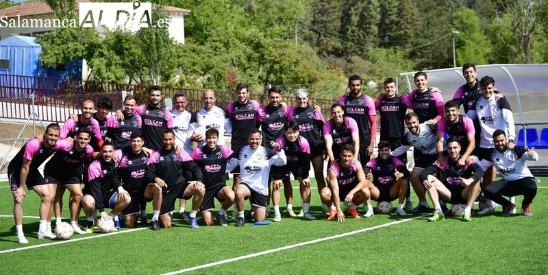 Piña total en Unionistas para despedir la temporada a lo grande y meterse en Copa del Rey