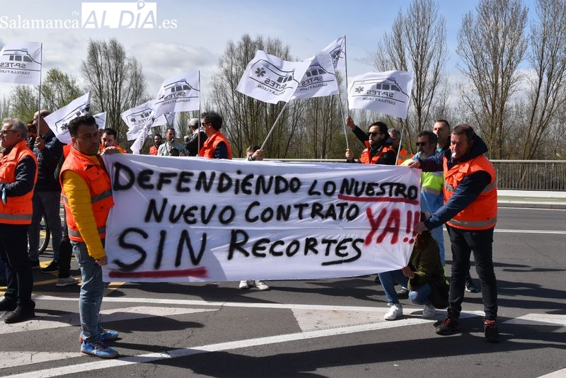 Finaliza después de 32 días la huelga de ambulancias en Salamanca