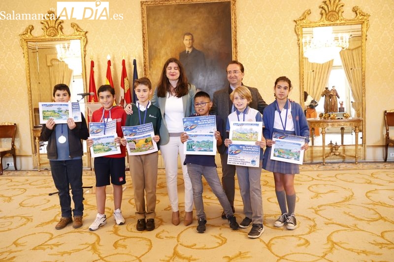 Los seis escolares salmantinos premiados en el Concurso de Dibujo de Aqualia