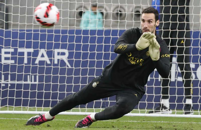 Máxima preocupación por el estado del portero Sergio Rico