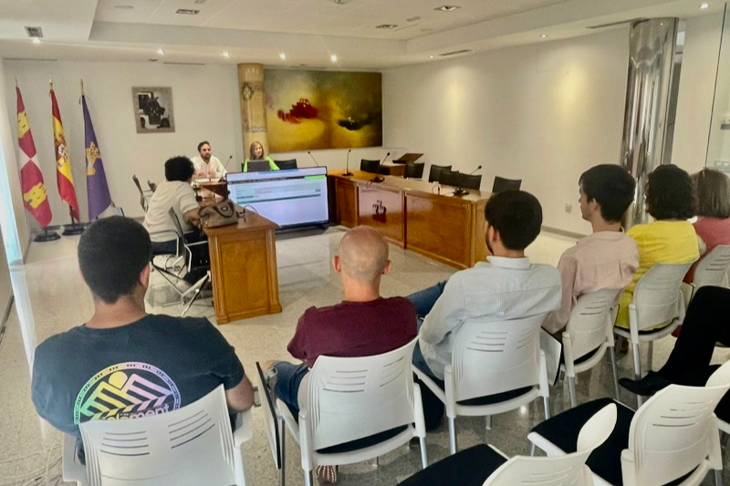 El Ayuntamiento celebra el Pleno para la constitución de las mesas electorales del próximo 23J