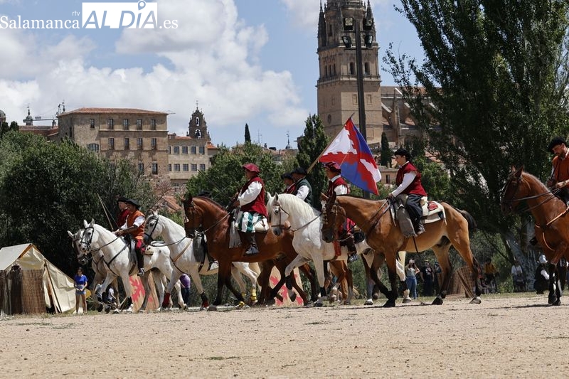 Perfecta recreación de la Batalla de los Tercios en la ribera del río Tormes