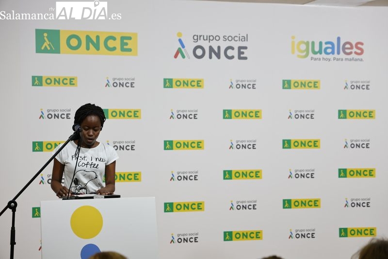 La ONCE organiza actividades lúdicas y divulgativas dirigidas a la ciudadanía salmantina
