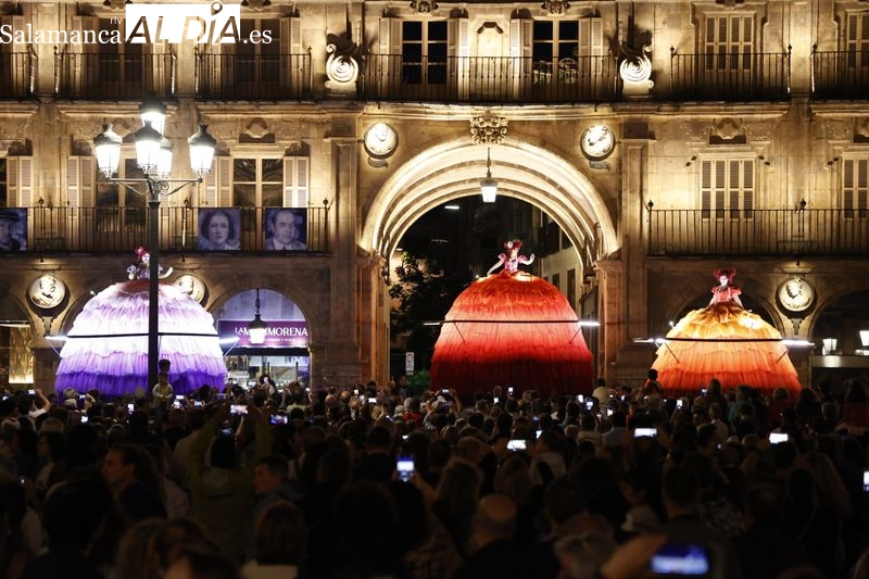 La Plaza Mayor se transforma en una casa de muñecas 