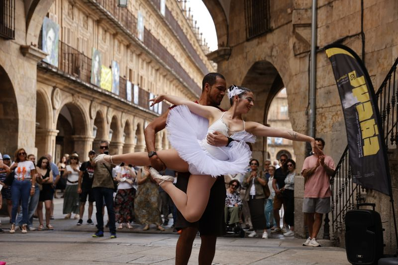 Día del artista salmantino: múltiples actuaciones en el centro de la ciudad