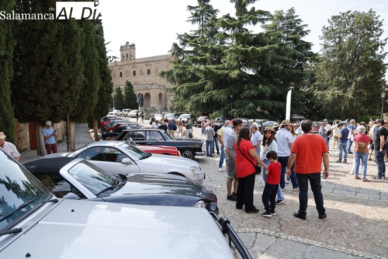 35 vehículos del Classic Cars Tour visitan Salamanca