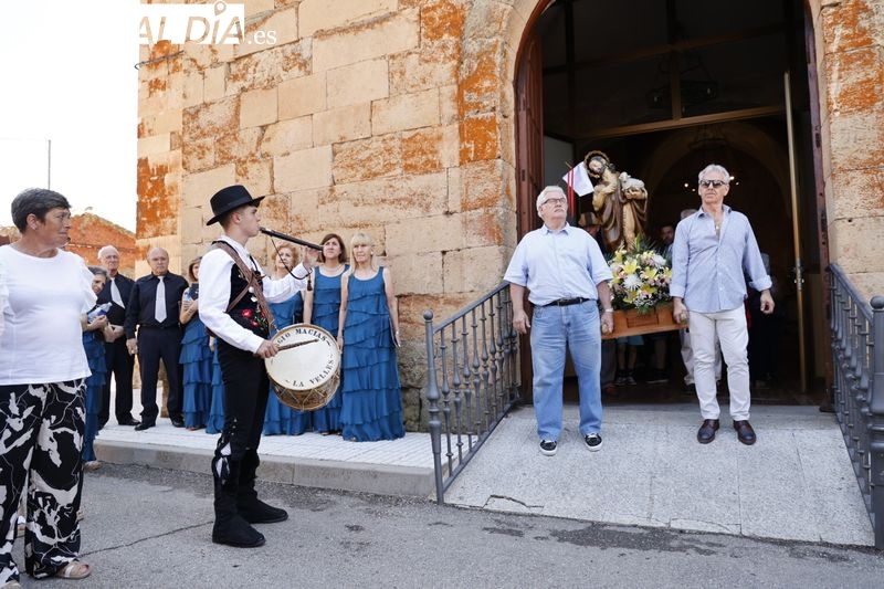 Sábado festivo en La Vellés con misa, gymkana, torneos deportivos y verbena