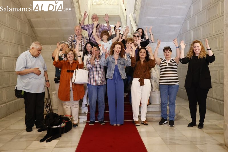 Las personas sordas de Salamanca piden acabar con situaciones de aislamiento