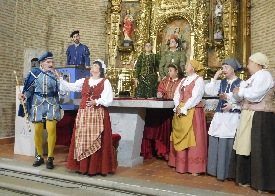 Boadilla presencia la nueva actuación en la comarca del grupo Lazarillo de Tormes