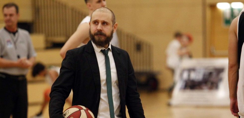 Borja San Miguel, nuevo entrenador del CB Tormes en su vuelta a Liga EBA