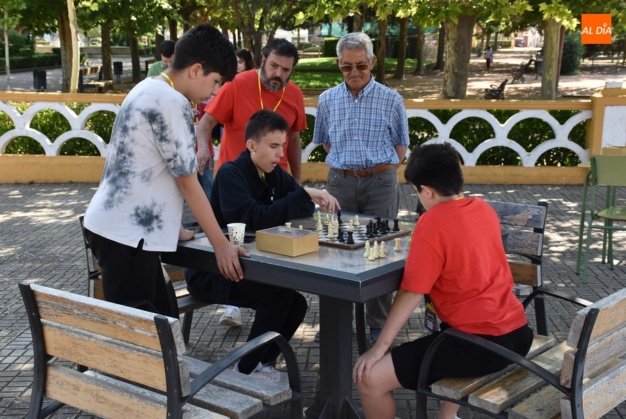 Los IES mirobrigenses miden fuerzas en torno al tablero de ajedrez