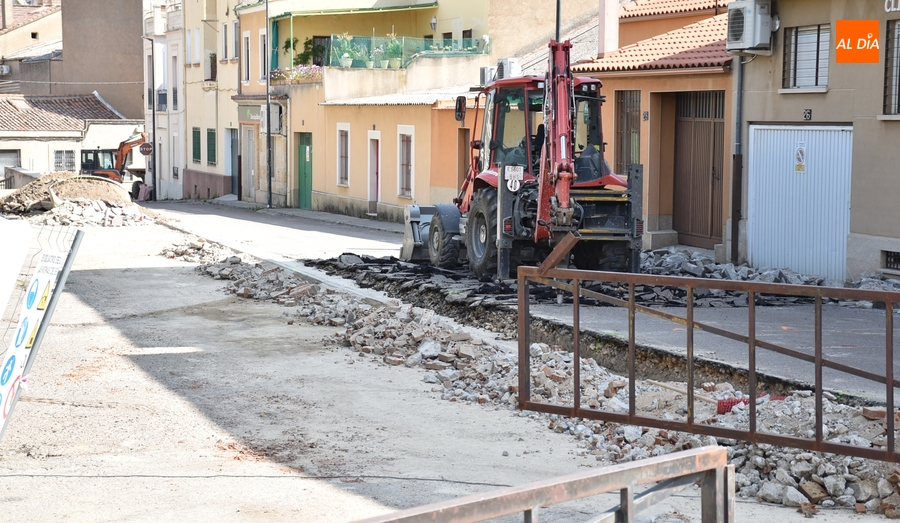 Derribado al completo el muro de separación de la Estación de Autobuses