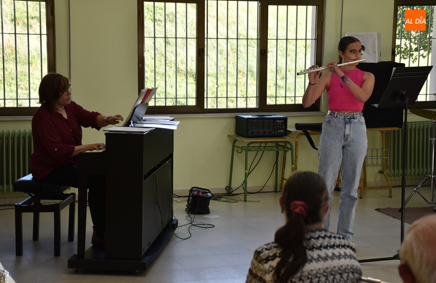 Los alumnos de flauta travesera ofrecen su audición de fin de curso