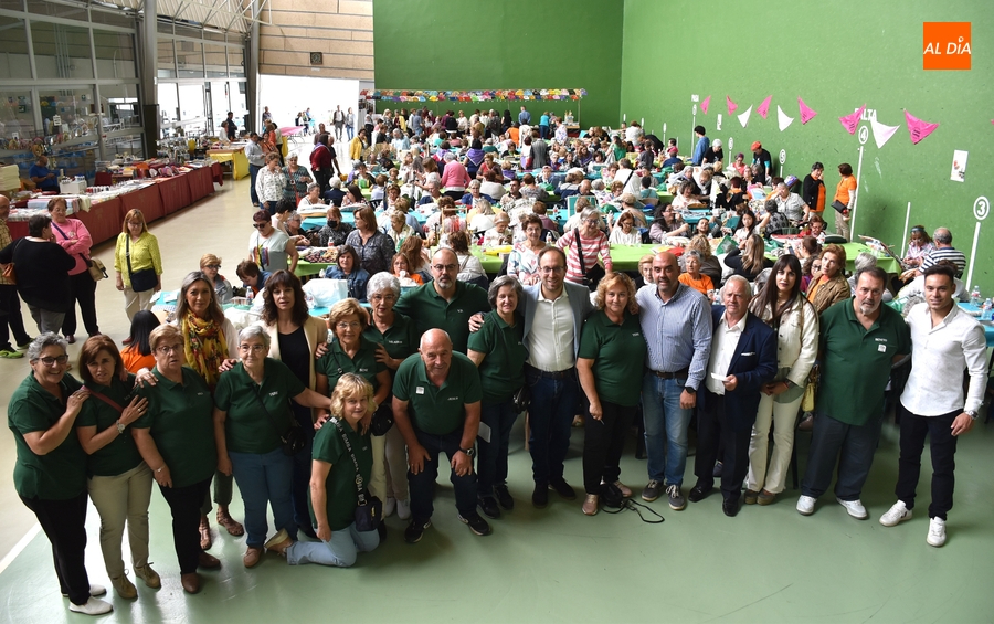 El Encuentro de Encajeras de Ciudad Rodrigo está de vuelta con unas 220 bolilleras