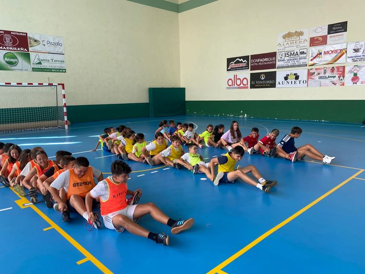 Vuelven las Escuelas de Verano del Piensos Durán Albense FS