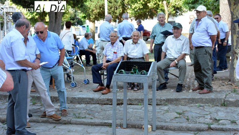 Los Mayores de Lumbrales disfrutan de una animada jornada festiva el día de San Pedro