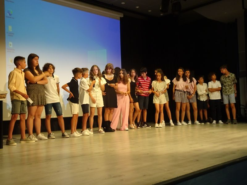 Los niños de último curso de Infantil y Primaria del colegio San Blas celebran sus graduaciones