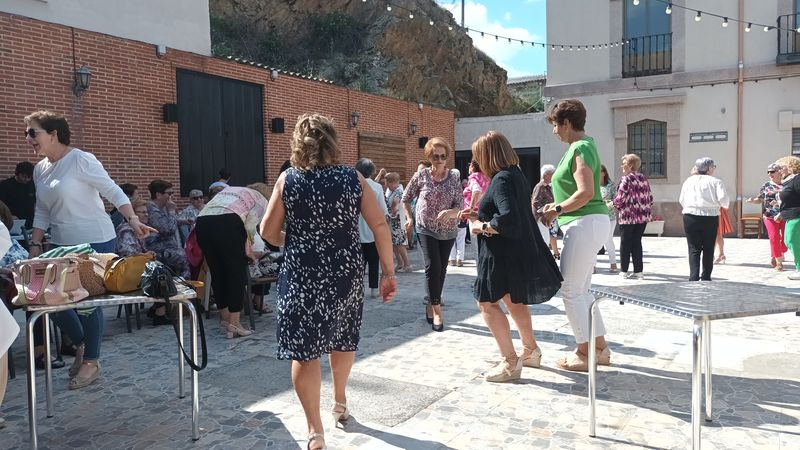 Un día diferente en la Asociación de Mujeres Albenses